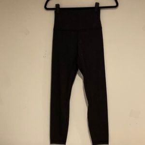 LULULEMON Women's High-Rise Leggings Size 4/26”